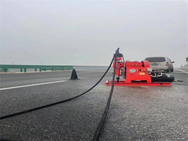 珠晖马路路基路面开裂下沉注浆加固灌浆